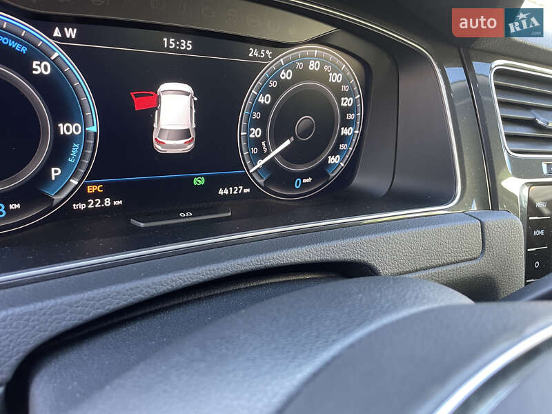 Хэтчбек Volkswagen e-Golf 2020 в Хмельницком