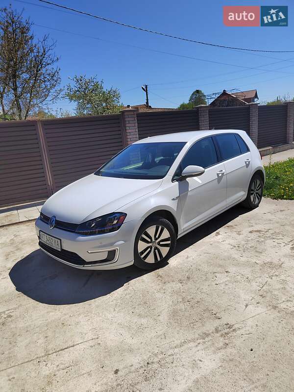 Volkswagen e-Golf 2014