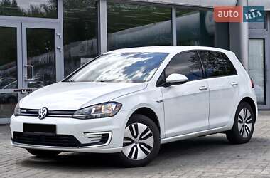 Хетчбек Volkswagen e-Golf 2019 в 