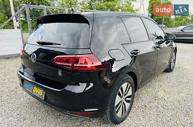 Хэтчбек Volkswagen e-Golf 2016 в 