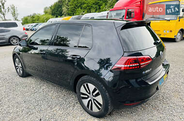Хэтчбек Volkswagen e-Golf 2016 в 