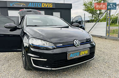 Хэтчбек Volkswagen e-Golf 2016 в 