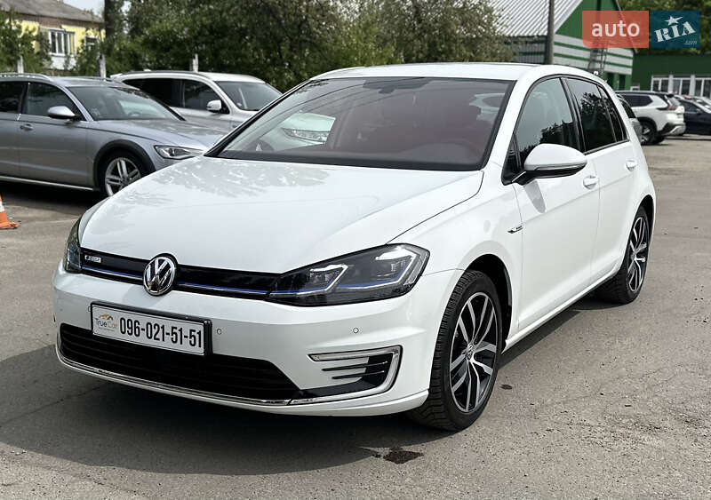 Volkswagen e-Golf 2020