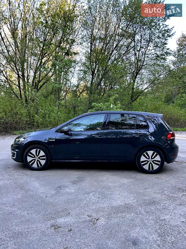 Хетчбек Volkswagen e-Golf 2020 в Львові