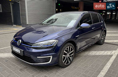 Хетчбек Volkswagen e-Golf 2020 в Києві