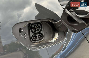Хэтчбек Volkswagen e-Golf 2020 в 