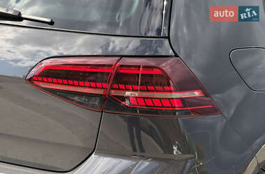Хэтчбек Volkswagen e-Golf 2020 в 