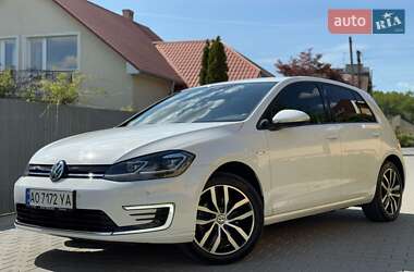 Хетчбек Volkswagen e-Golf 2020 в 