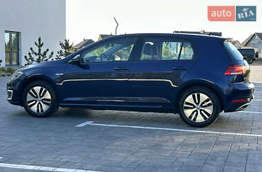 Хетчбек Volkswagen e-Golf 2020 в 
