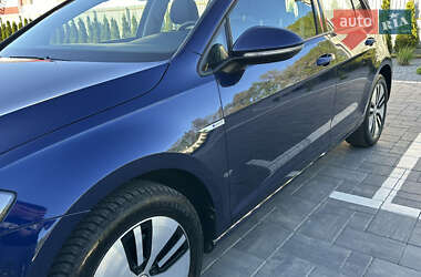 Хетчбек Volkswagen e-Golf 2020 в 