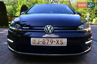 Хетчбек Volkswagen e-Golf 2020 в 