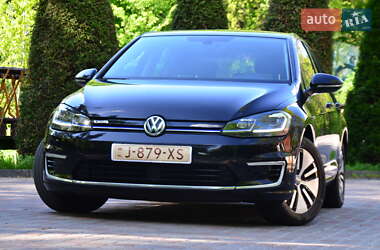 Хетчбек Volkswagen e-Golf 2020 в 