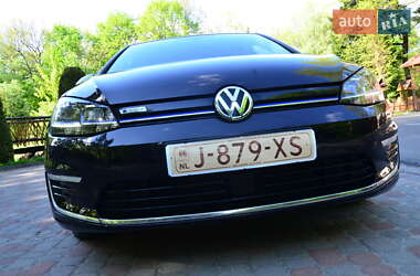 Хетчбек Volkswagen e-Golf 2020 в 