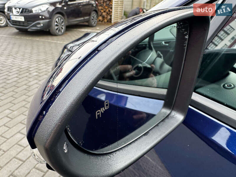 Хэтчбек Volkswagen e-Golf 2017 в Луцке фото 15 Хэтчбек Volkswagen e-Golf 2017 в Луцке