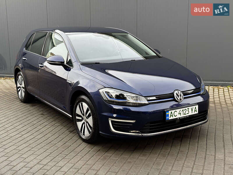 Хэтчбек Volkswagen e-Golf 2017 в Луцке фото 33 Хэтчбек Volkswagen e-Golf 2017 в Луцке