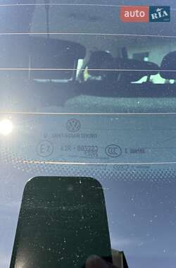 Хетчбек Volkswagen e-Golf 2018 в 