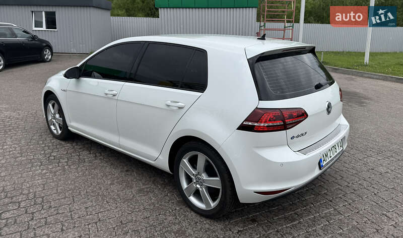 Хетчбек Volkswagen e-Golf 2015 в Бердичеві