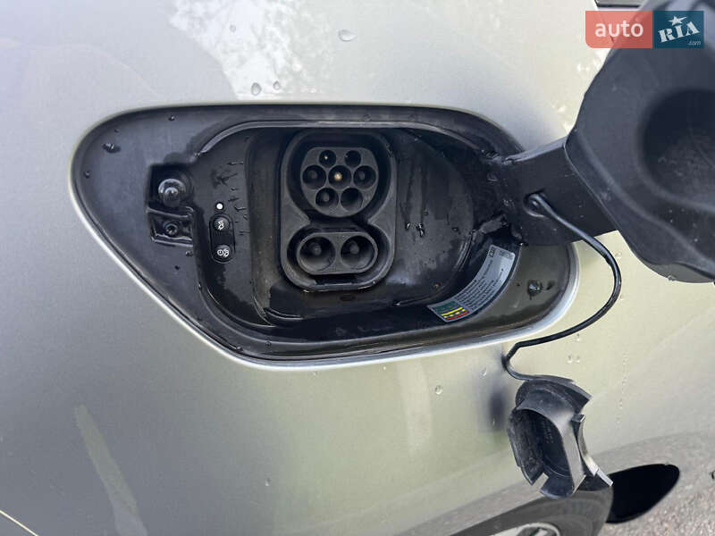 Хетчбек Volkswagen e-Golf 2019 в Рівному
