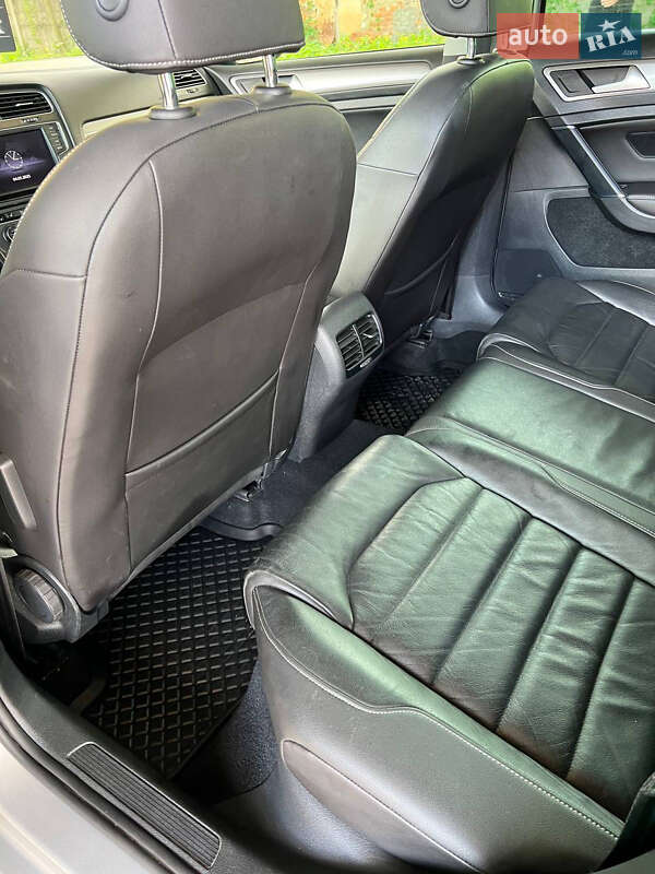 Хетчбек Volkswagen e-Golf 2016 в Мукачевому