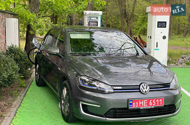 Хетчбек Volkswagen e-Golf 2019 в Києві