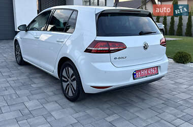 Хэтчбек Volkswagen e-Golf 2015 в 