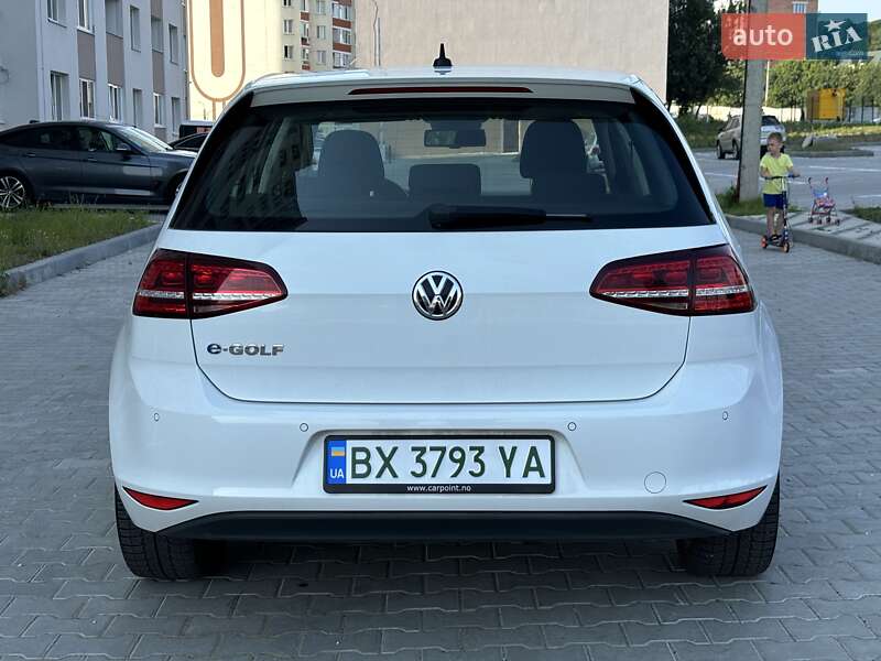 Хэтчбек Volkswagen e-Golf 2014 в Хмельницком