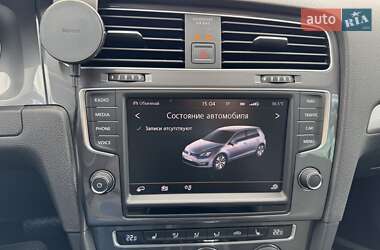 Хетчбек Volkswagen e-Golf 2015 в 