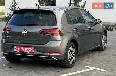 Хетчбек Volkswagen e-Golf 2019 в 