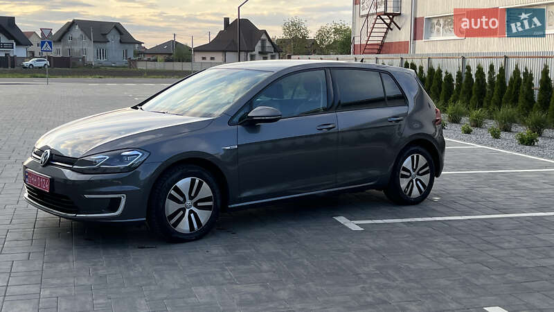 Хэтчбек Volkswagen e-Golf 2019 в Луцке