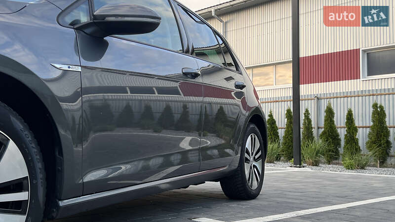 Хэтчбек Volkswagen e-Golf 2019 в Луцке