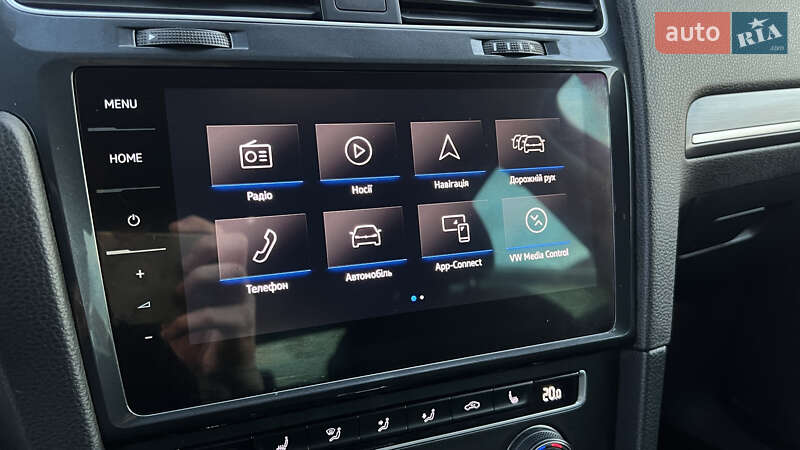 Хэтчбек Volkswagen e-Golf 2019 в Луцке