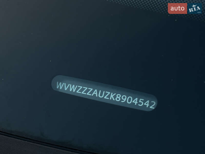 Хэтчбек Volkswagen e-Golf 2019 в Луцке