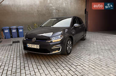 Хетчбек Volkswagen e-Golf 2018 в Львові