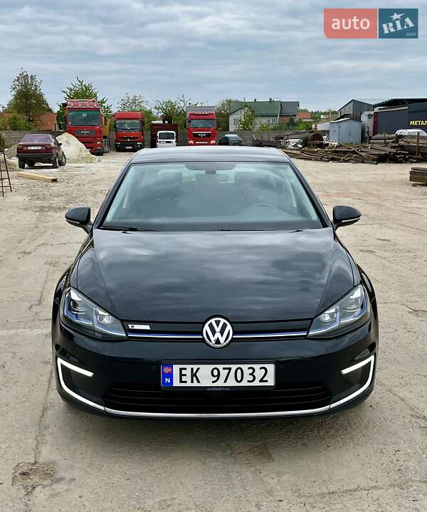 Хэтчбек Volkswagen e-Golf 2018 в Львове фото 4 Хэтчбек Volkswagen e-Golf 2018 в Львове