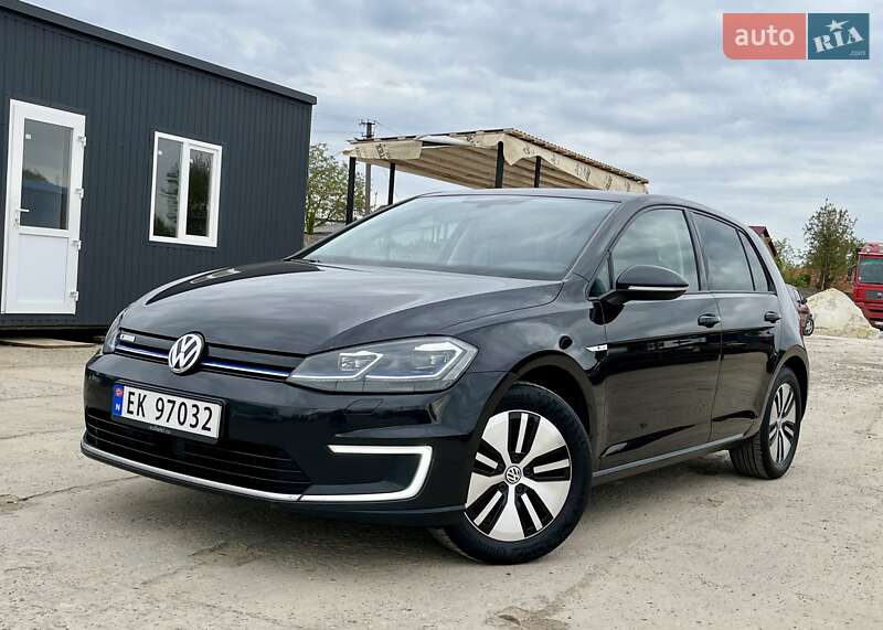 Хэтчбек Volkswagen e-Golf 2018 в Львове фото Хэтчбек Volkswagen e-Golf 2018 в Львове