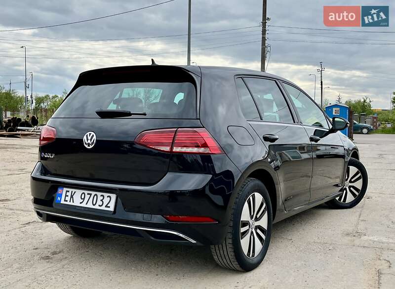 Хэтчбек Volkswagen e-Golf 2018 в Львове фото 22 Хэтчбек Volkswagen e-Golf 2018 в Львове