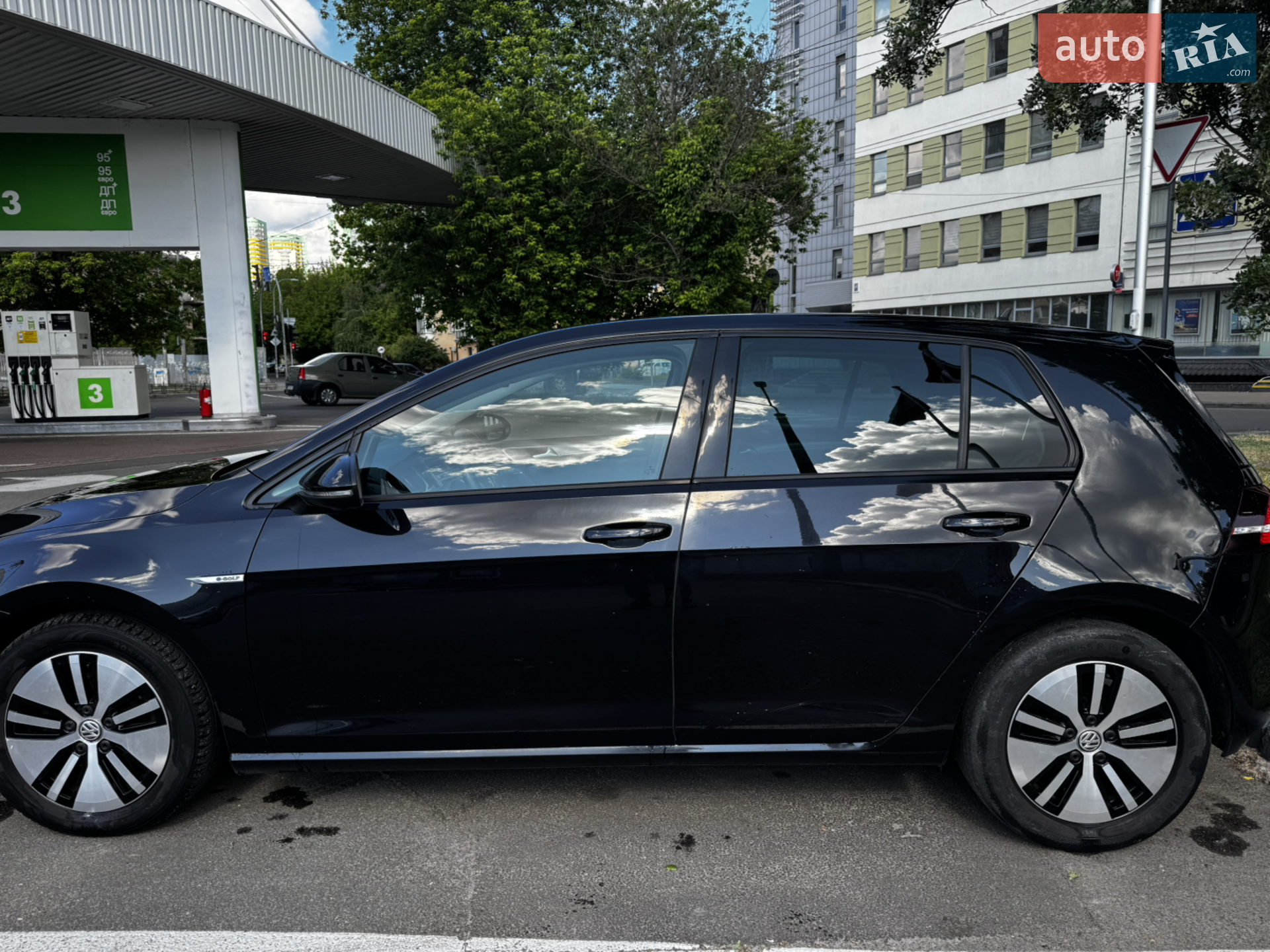 2014 Volkswagen Golf - мініатюра 6