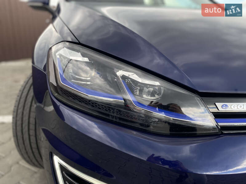 Хетчбек Volkswagen e-Golf 2019 в Вінниці