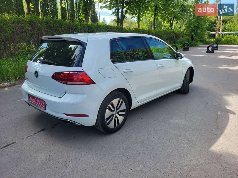 Хэтчбек Volkswagen e-Golf 2020 в Луцке
