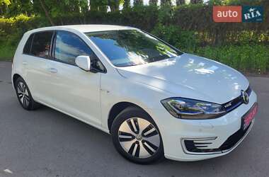 Хетчбек Volkswagen e-Golf 2020 в 