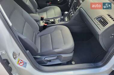 Хетчбек Volkswagen e-Golf 2020 в 