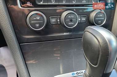 Хетчбек Volkswagen e-Golf 2020 в 