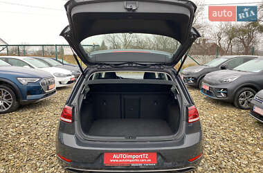 Хэтчбек Volkswagen e-Golf 2020 в 