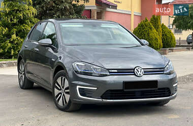 Хетчбек Volkswagen e-Golf 2020 в 