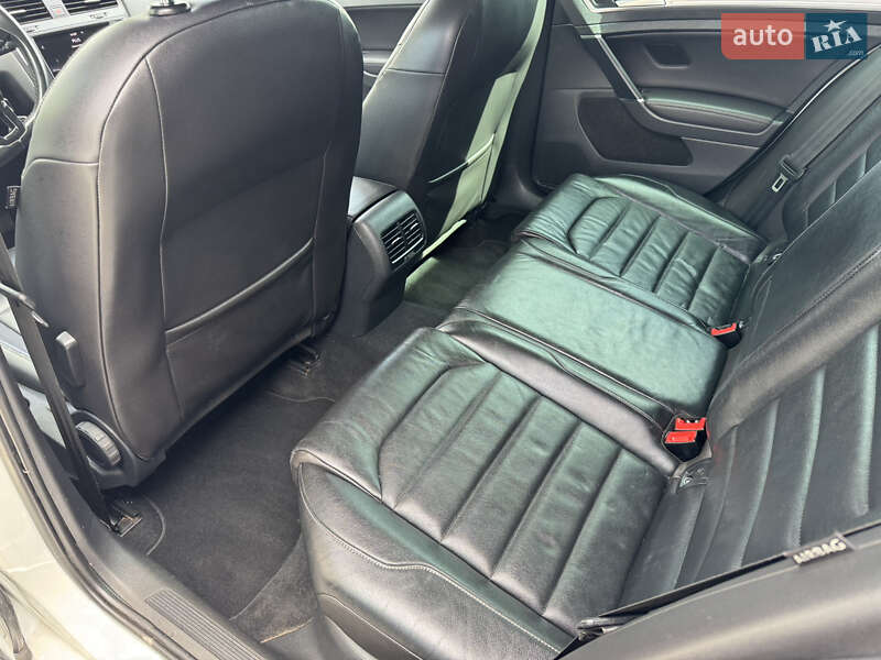 Хетчбек Volkswagen e-Golf 2016 в Одесі