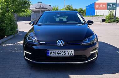 Хетчбек Volkswagen e-Golf 2016 в Житомирі