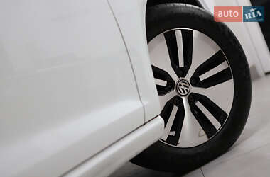 Хэтчбек Volkswagen e-Golf 2018 в 