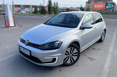Хетчбек Volkswagen e-Golf 2014 в Києві
