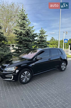 Хетчбек Volkswagen e-Golf 2019 в 