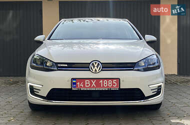 Хетчбек Volkswagen e-Golf 2017 в 